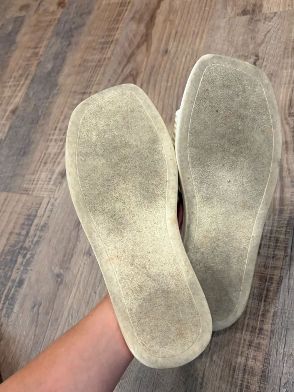 Steve Madden Raffia Sandals - size 9